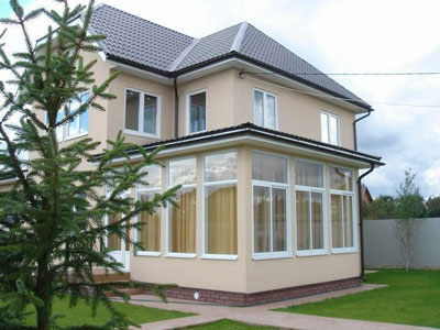 Веранда загородного дома