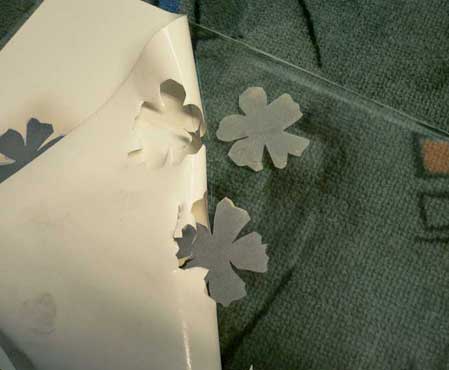 Рисунки на стекле песком Рисунки на стекле песком