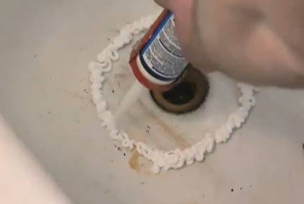 Установка акриловой вставки (вкладыша) в ванну Установка акриловой вставки (вкладыша) в ванну