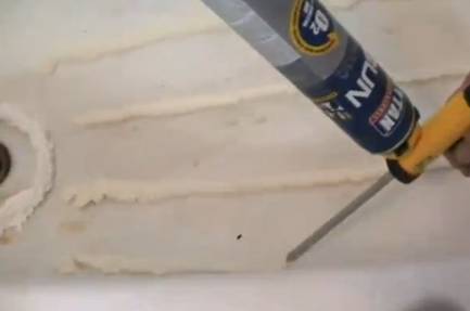 Установка акриловой вставки (вкладыша) в ванну Установка акриловой вставки (вкладыша) в ванну