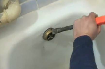 Установка акриловой вставки (вкладыша) в ванну Установка акриловой вставки (вкладыша) в ванну