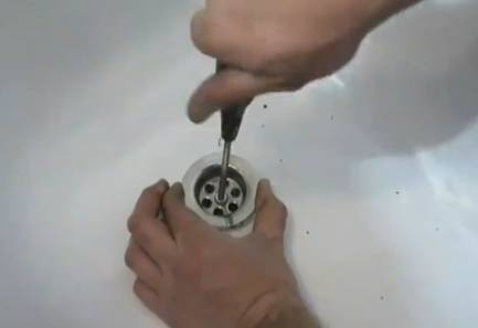 Установка акриловой вставки (вкладыша) в ванну Установка акриловой вставки (вкладыша) в ванну