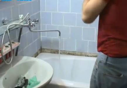 Установка акриловой вставки (вкладыша) в ванну Установка акриловой вставки (вкладыша) в ванну