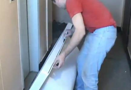 Установка акриловой вставки (вкладыша) в ванну Установка акриловой вставки (вкладыша) в ванну