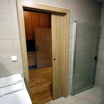 сдвижная дверь в нише стены сдвижная дверь в нише стены