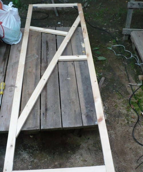 Душ из поликарбоната своими руками Душ из поликарбоната своими руками