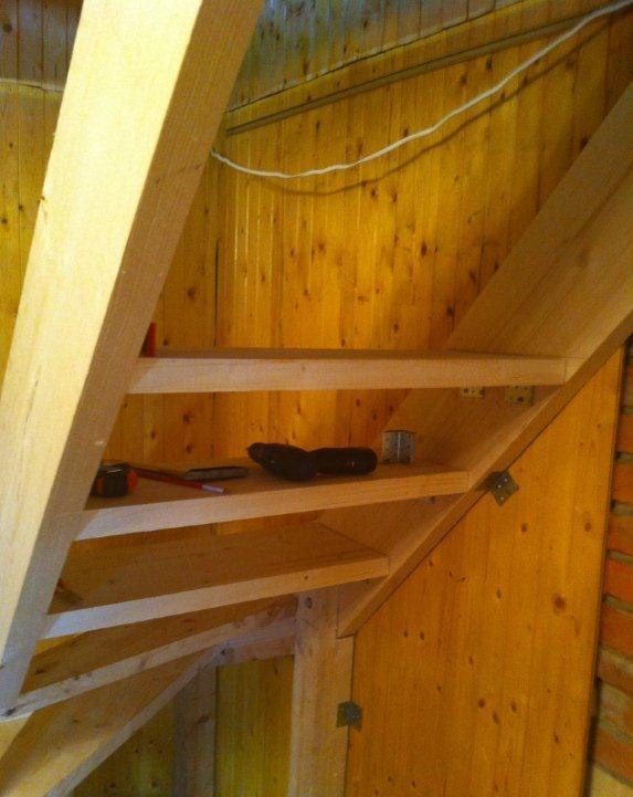 лестница на второй этаж лестница на второй этаж