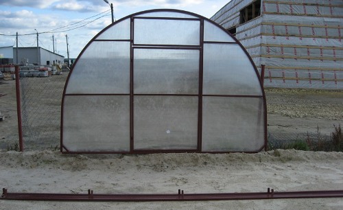 Арочная теплица из поликорбоната своими руками Арочная теплица из поликорбоната своими руками