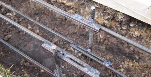 Ворота своими руками (монтаж, установка) Ворота своими руками (монтаж, установка)