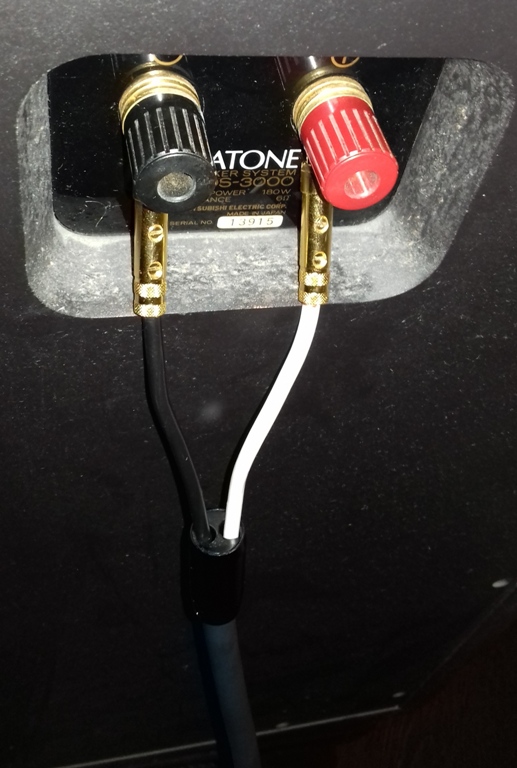 Разделка аудиокабеля SAEC SPC -1000 (установка сплиттеров, Y- коннекторов, banana - коннекторов)